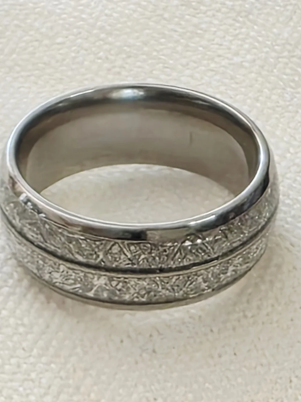 Chunky Etched Inlay Band Ring Minimalist Unisex Smooth Comfort Fit Size 8.5